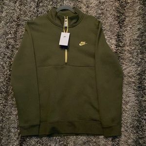 Nike Zip Up Sweatshirt